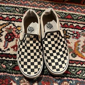 Classic checkerboard slip on Vans